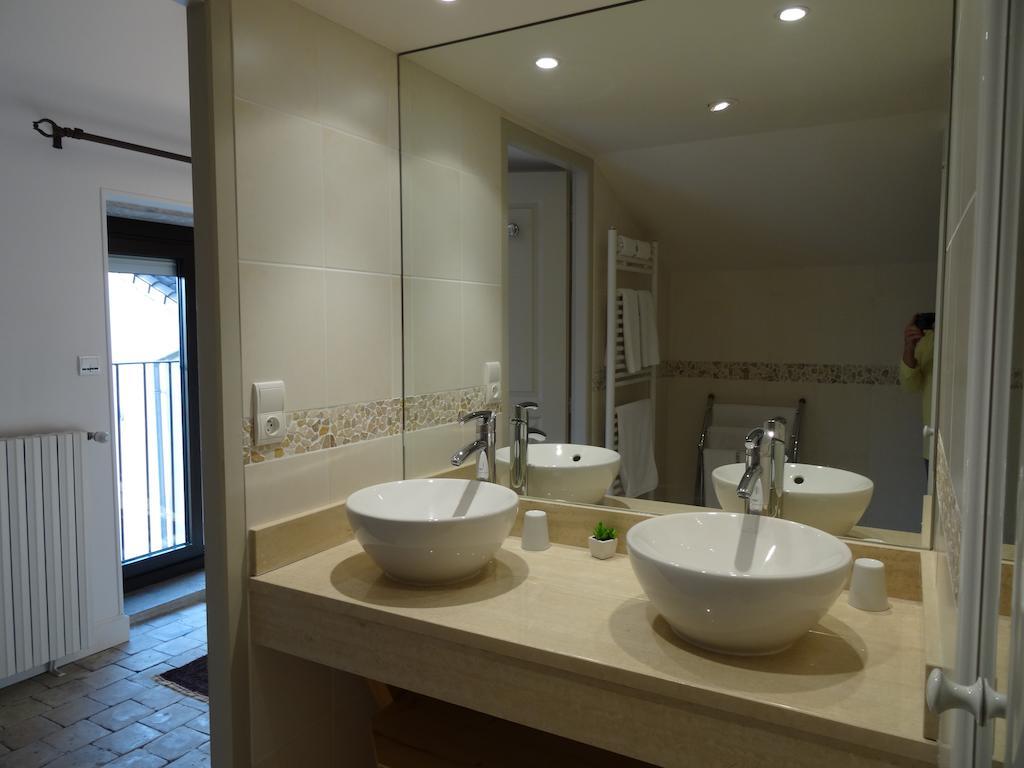 Bed and Breakfast Gentilhommiere De Collonges Prisse Номер фото